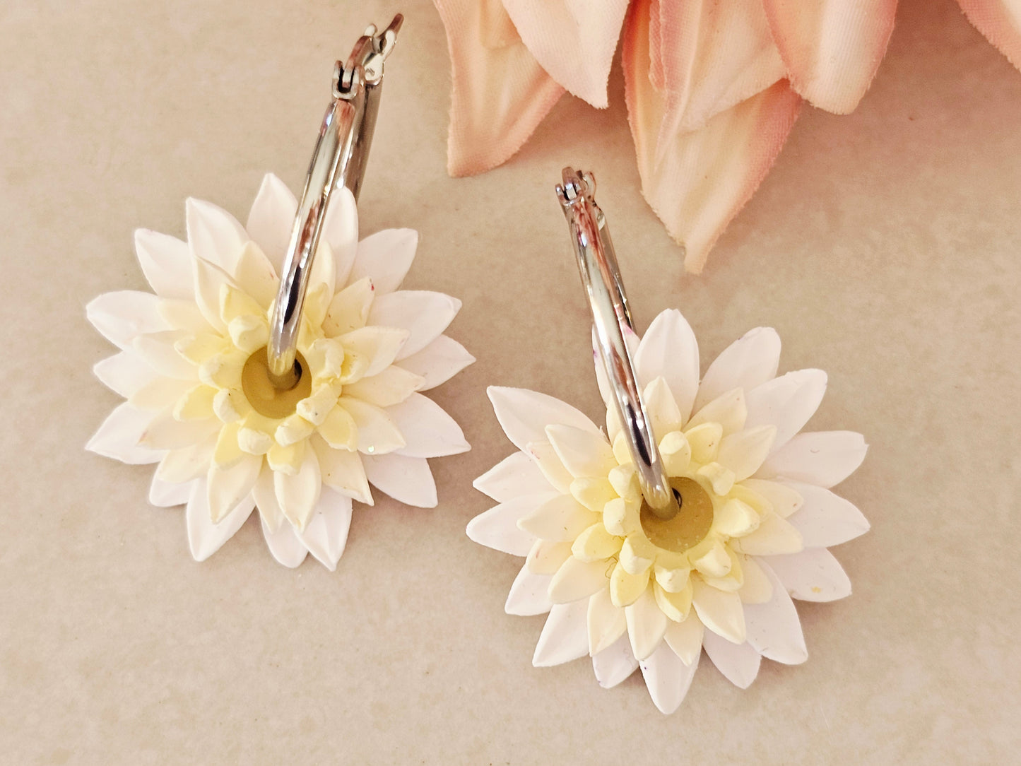 Dahlia Hoops White