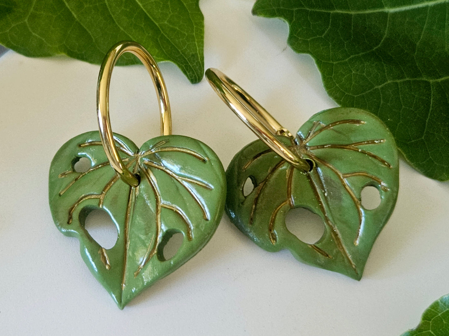 Kawakawa Gold Earrings Medium