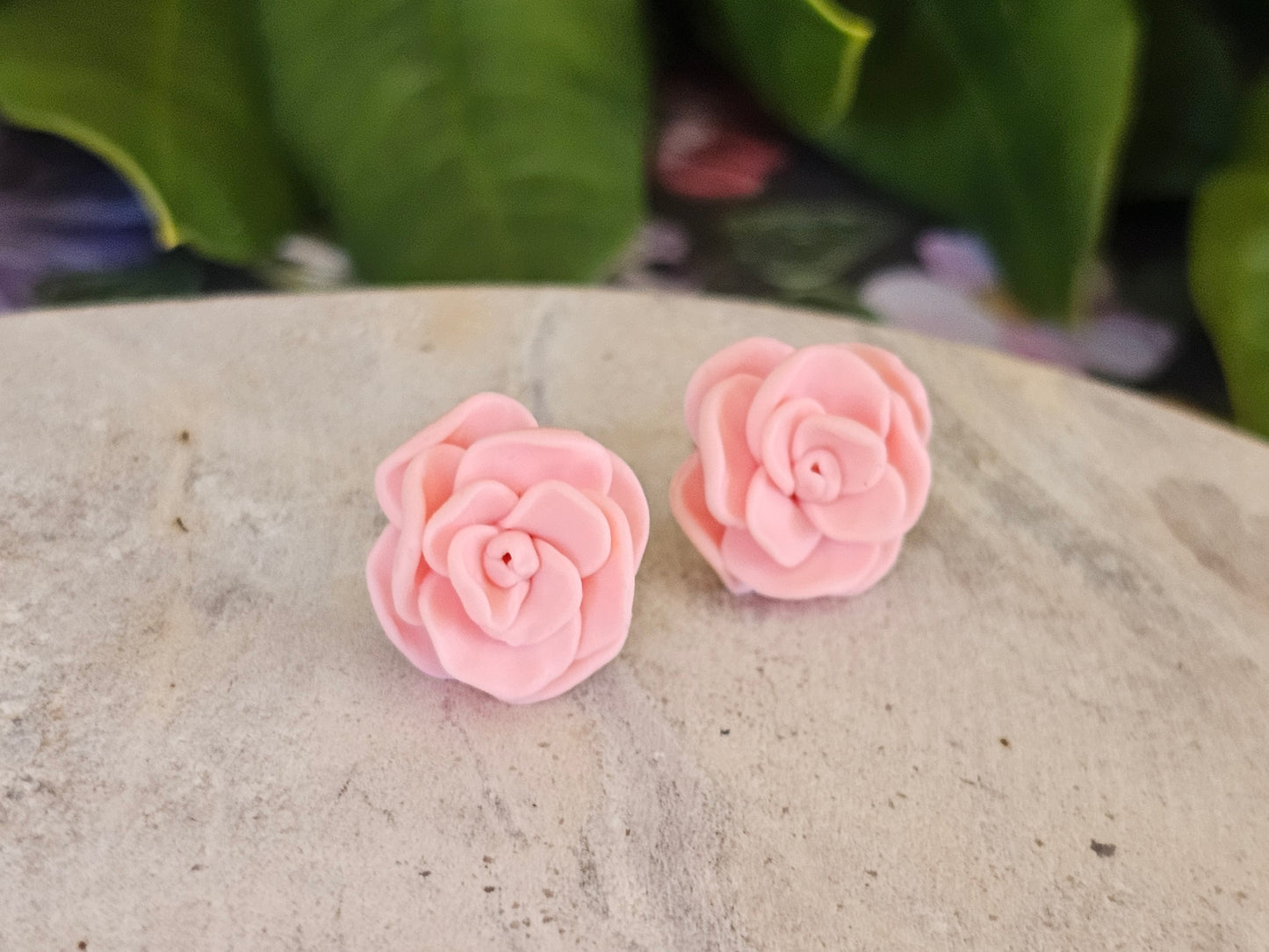 Cammellia Studs Light Pink