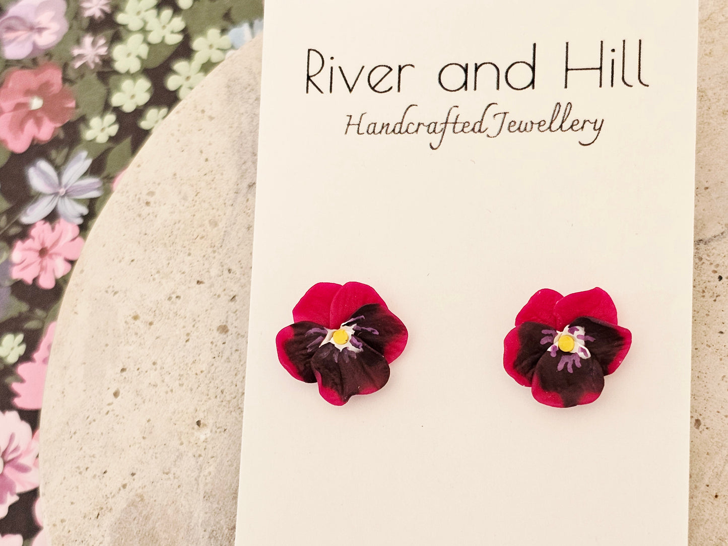 Pansy Studs Pink