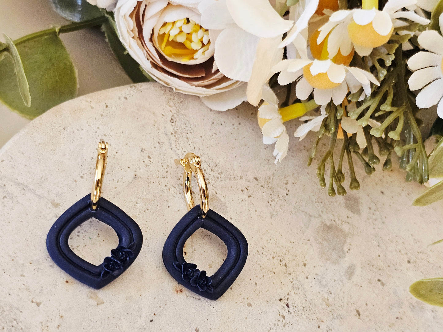 Daily Colour Navy Blue Floral Hoops