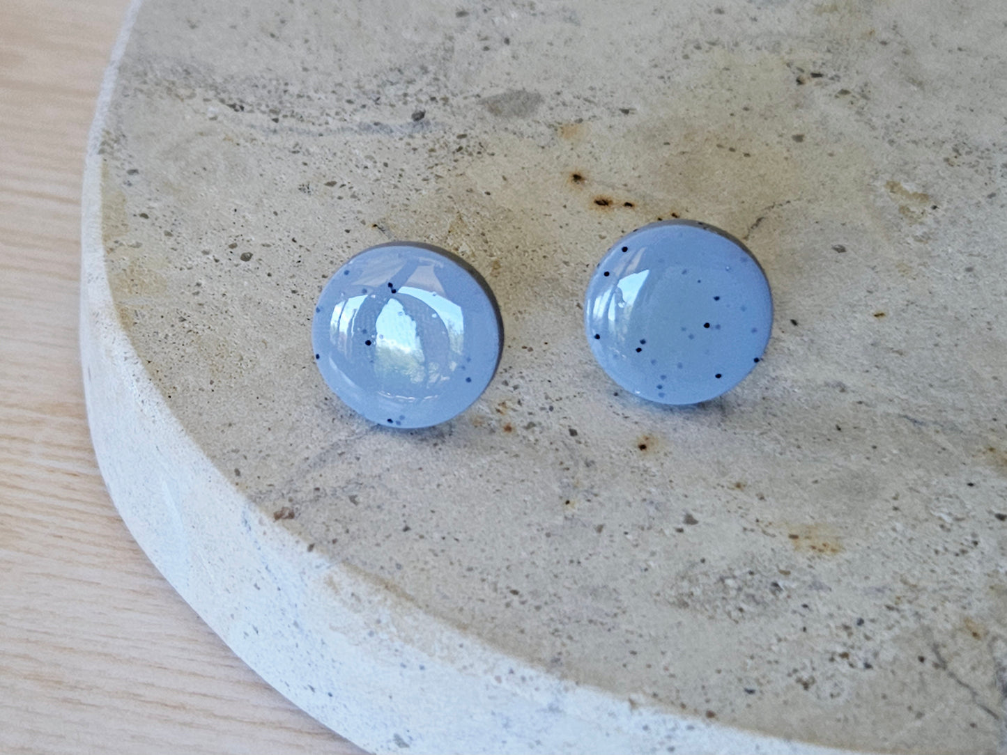 Contemporary Dot Earrings White