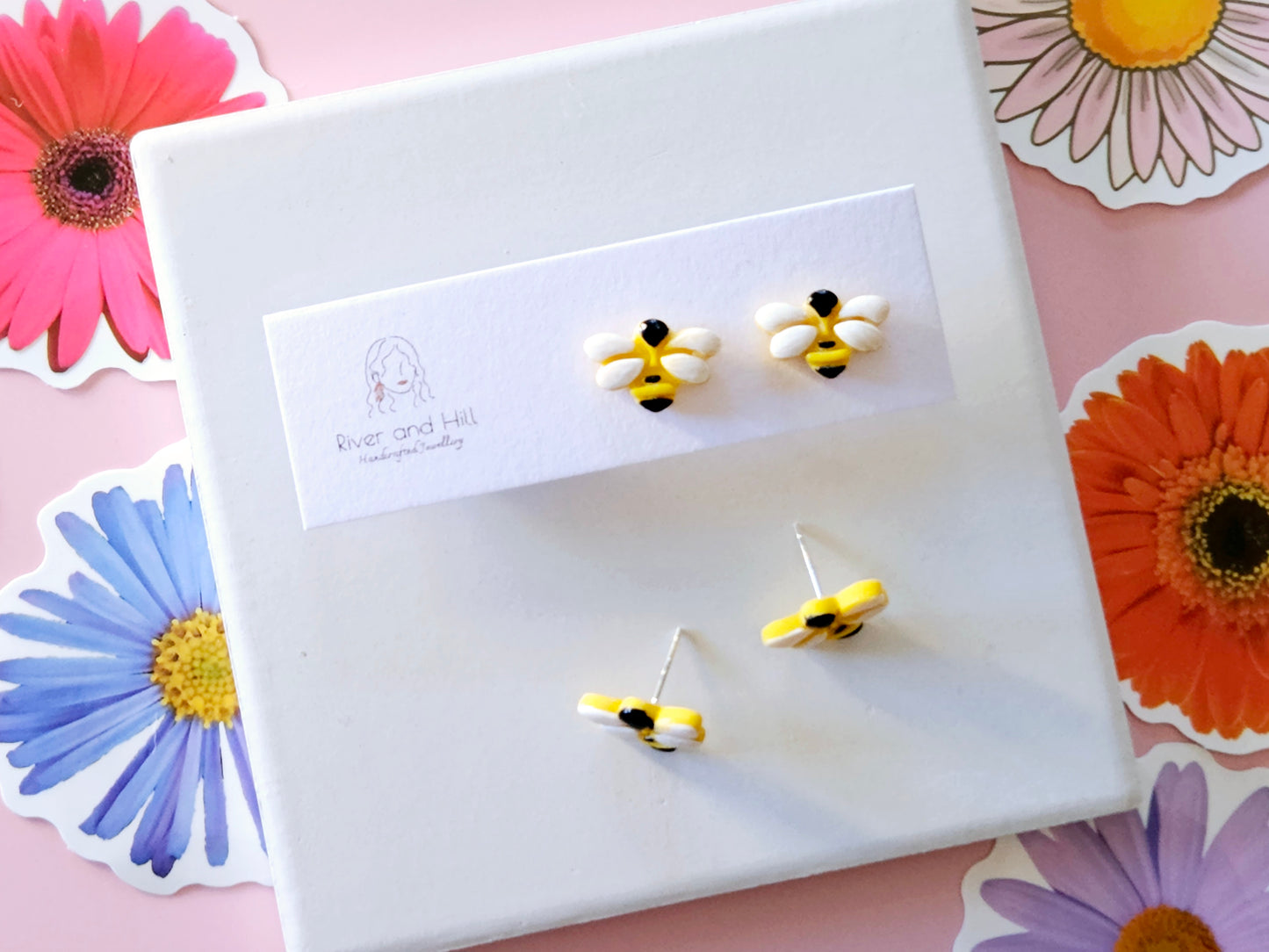 Girls Bee Studs