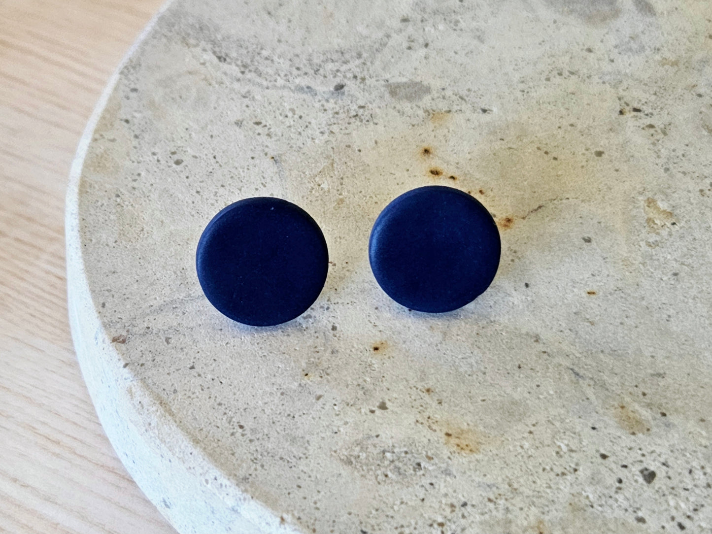 Contemporary Dot Earrings White
