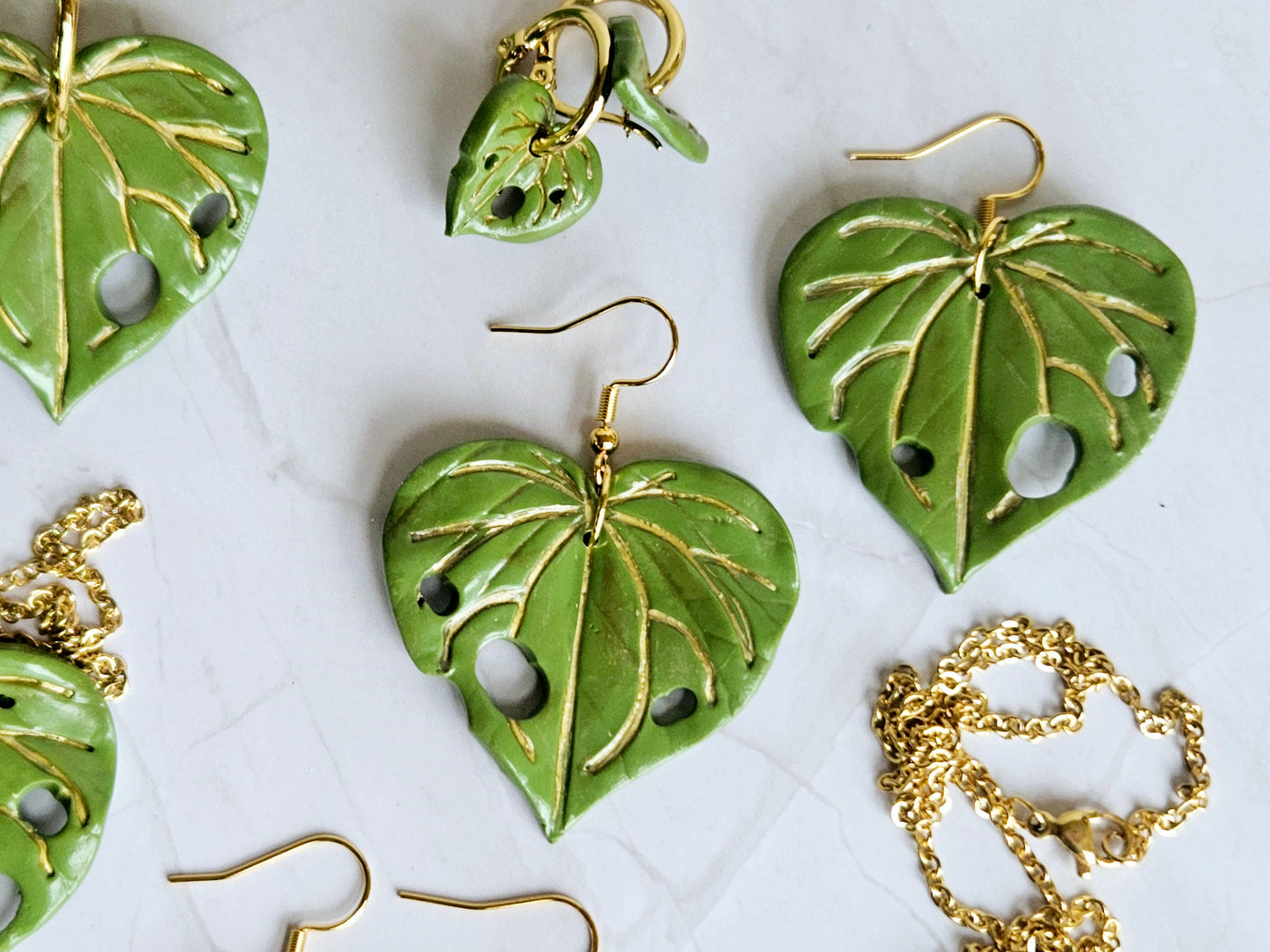 Kawakawa Gold Earrings Large
