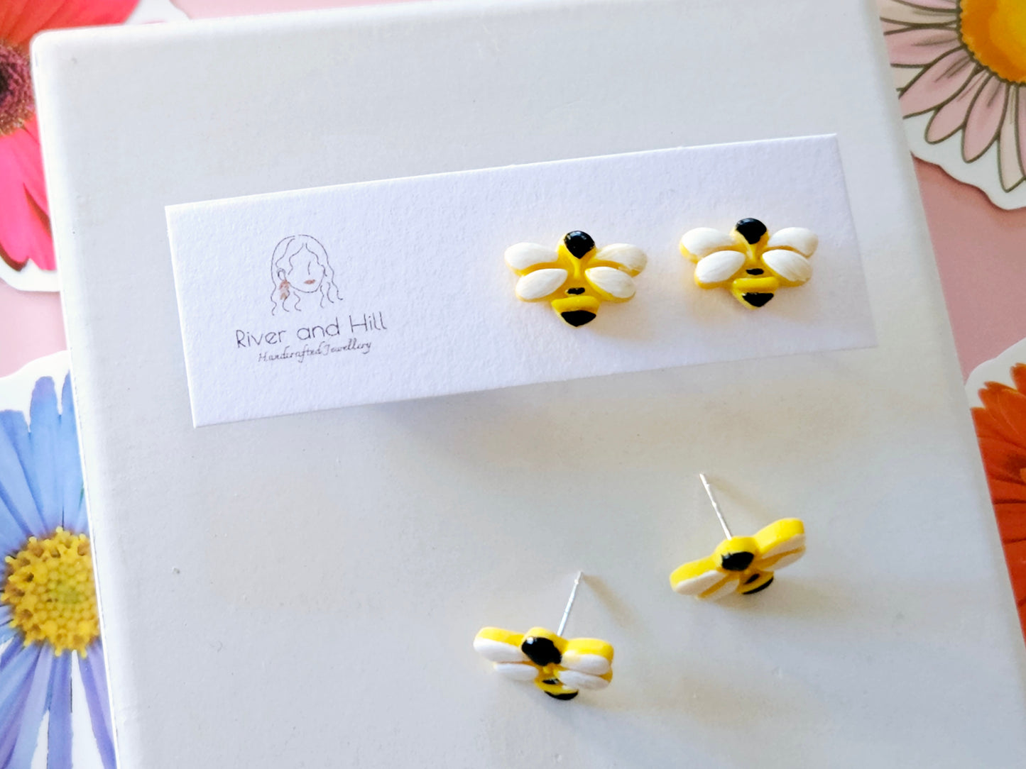 Girls Bee Studs
