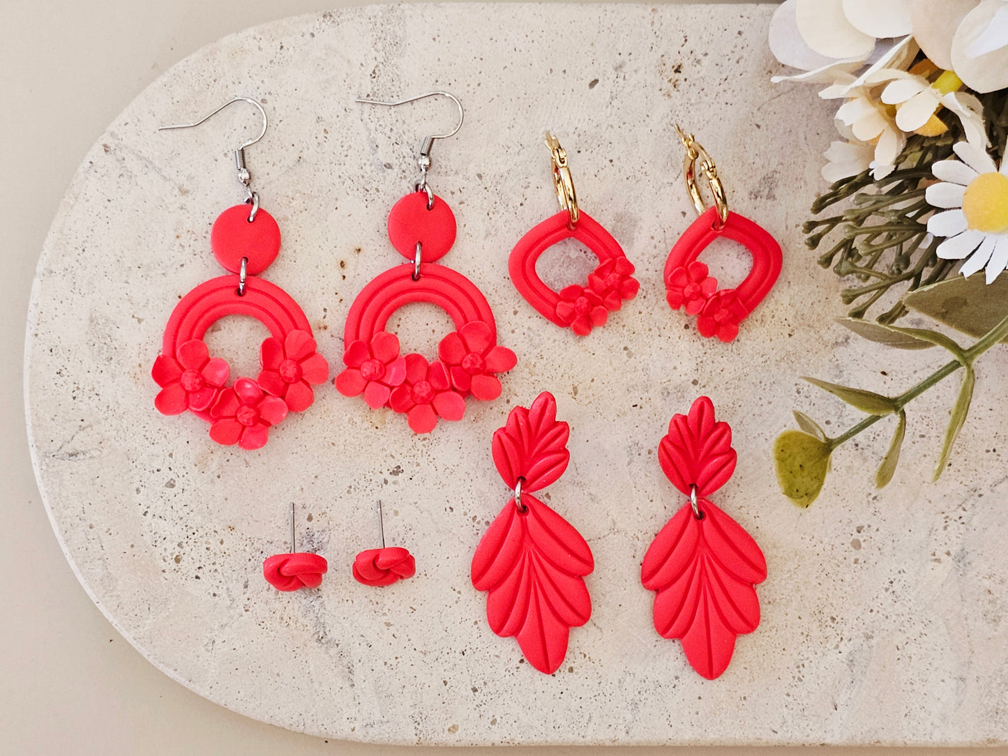 Daily Colour Bright Red Arch Earrings