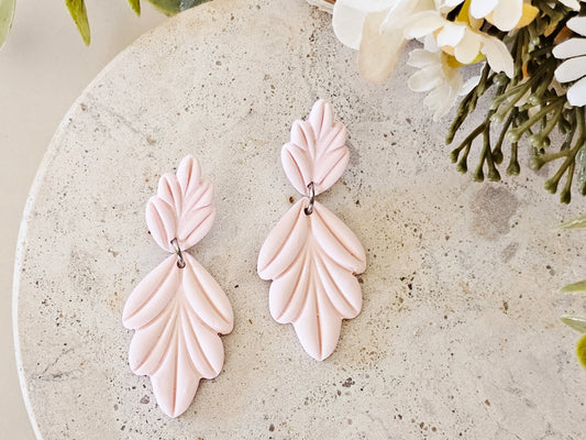 Daily Colour Pastel Pink Arch Earrings