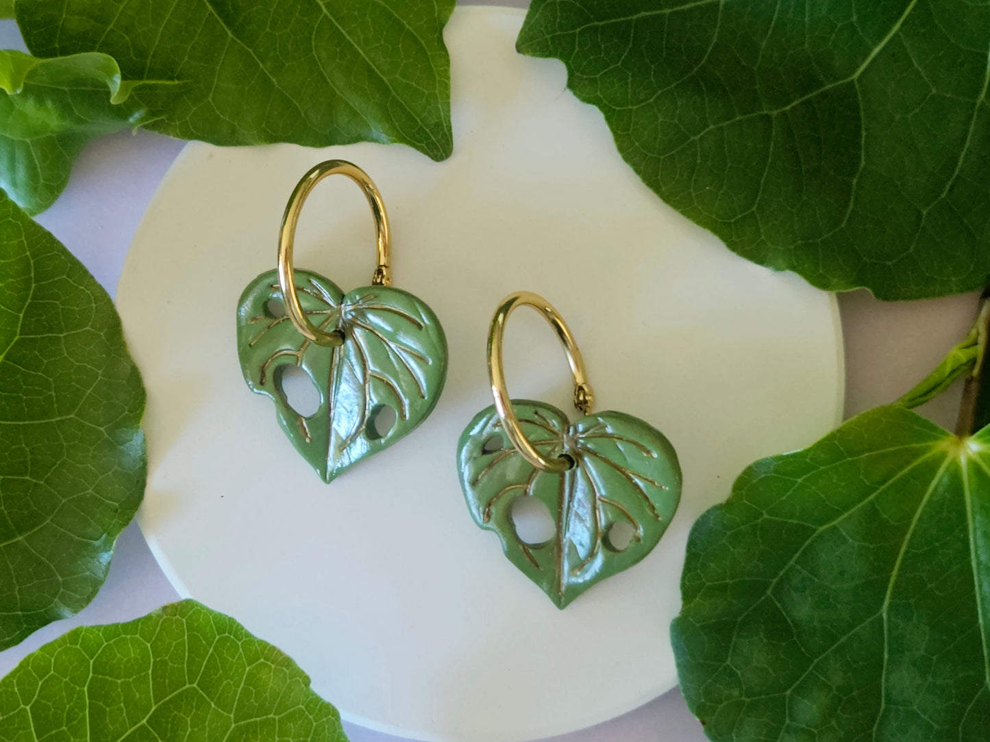Kawakawa Gold Earrings Medium