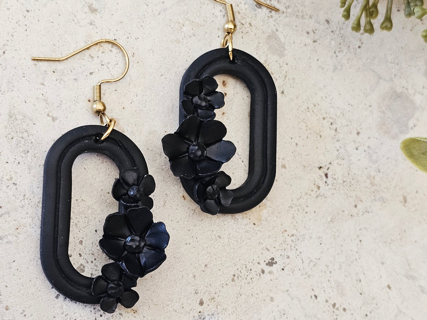 Daily Colour Black Floral Earrings
