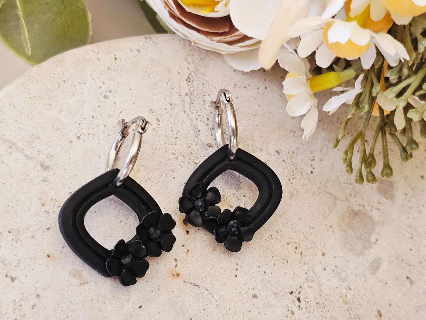 Daily Colour Black Floral Hoops