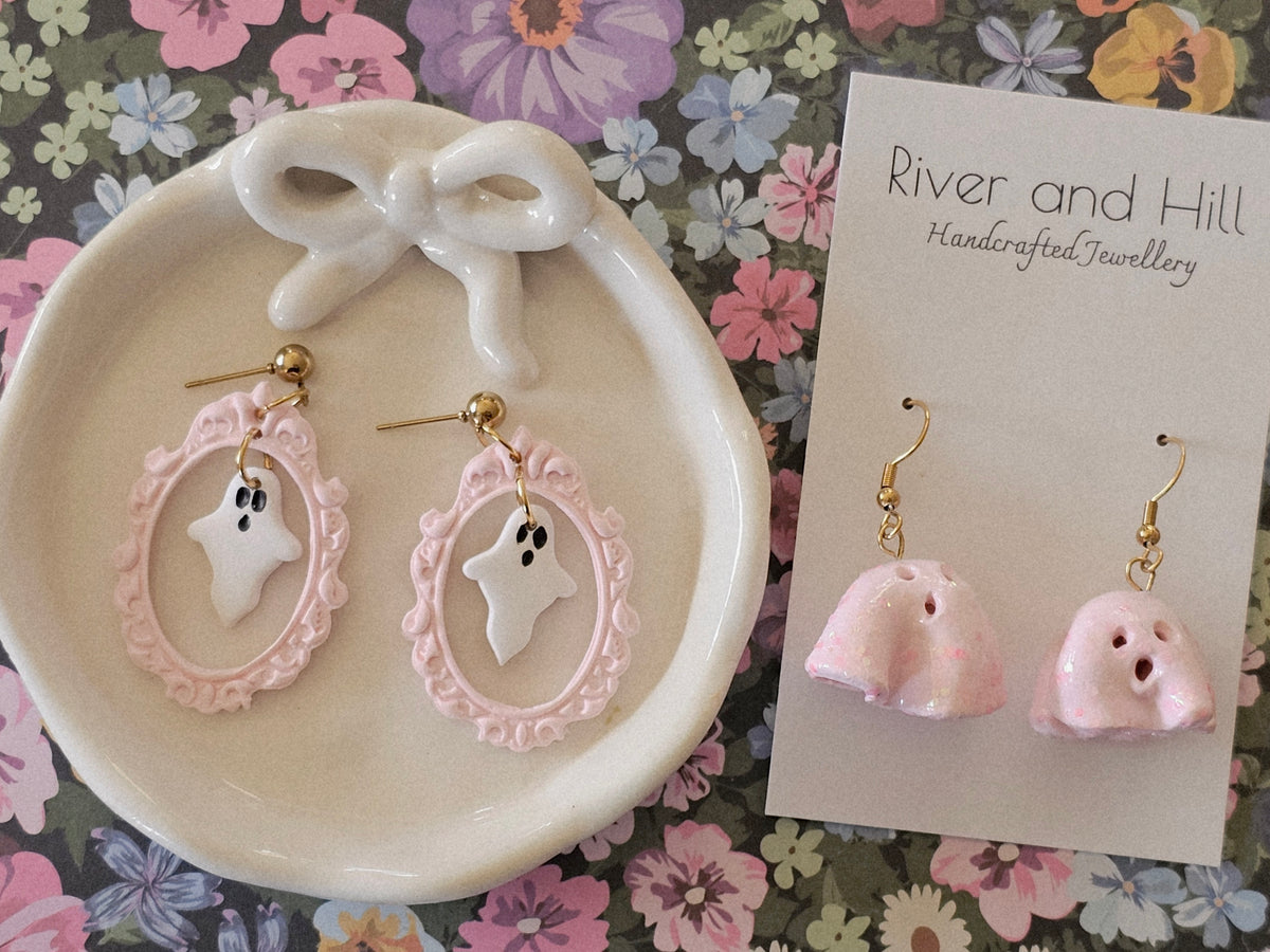 Halloween Frame Ghost Earrings