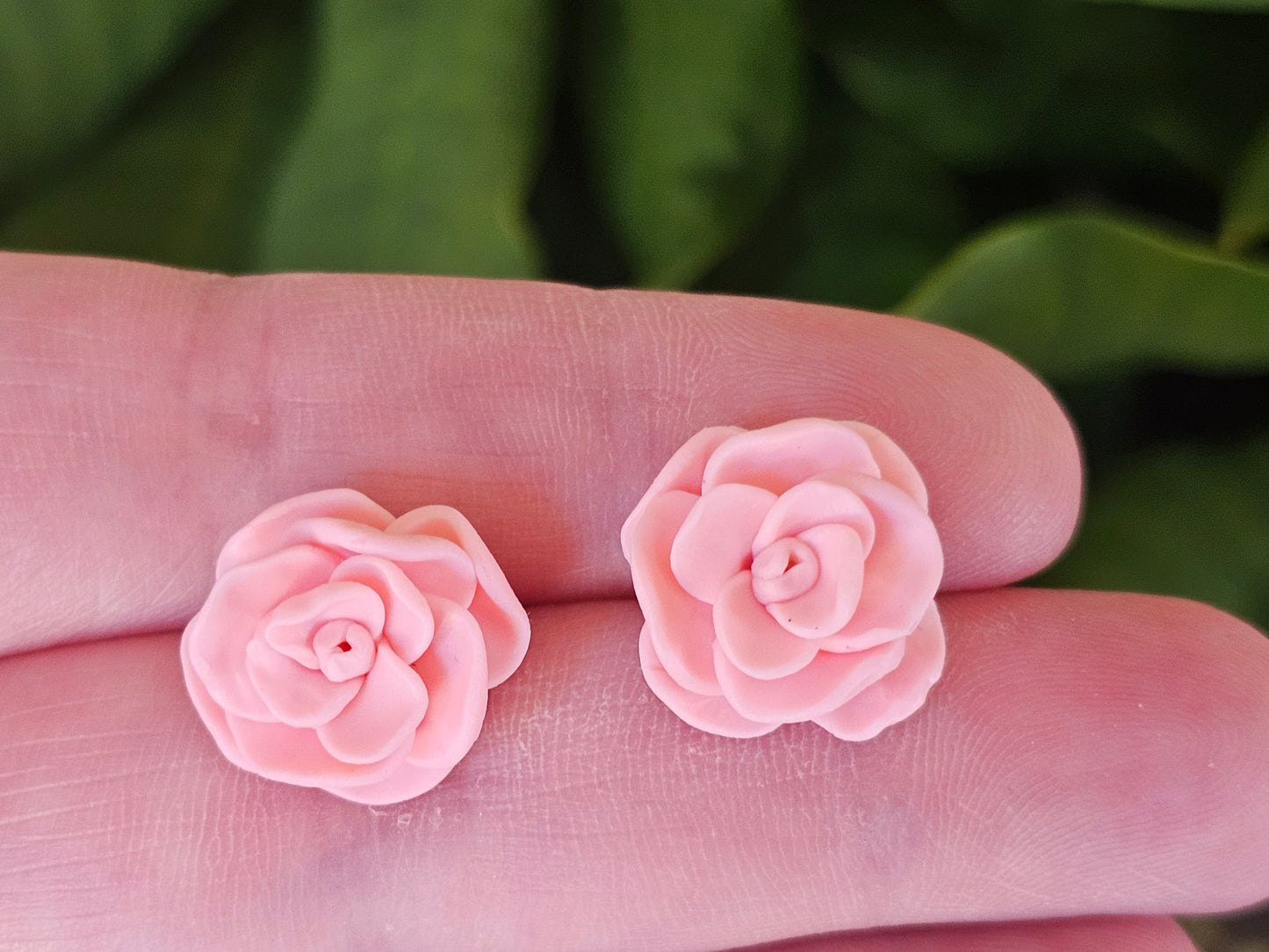 Cammellia Studs Light Pink