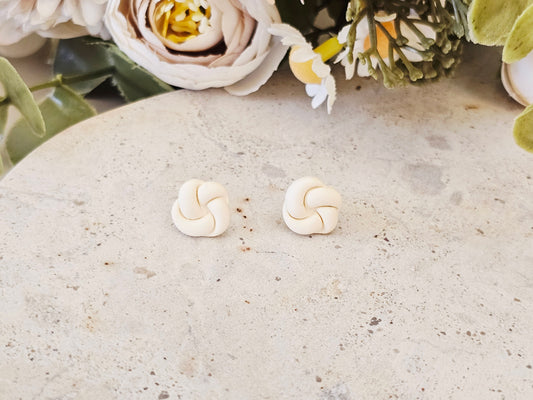 Daily Colour Pastel Yellow Studs
