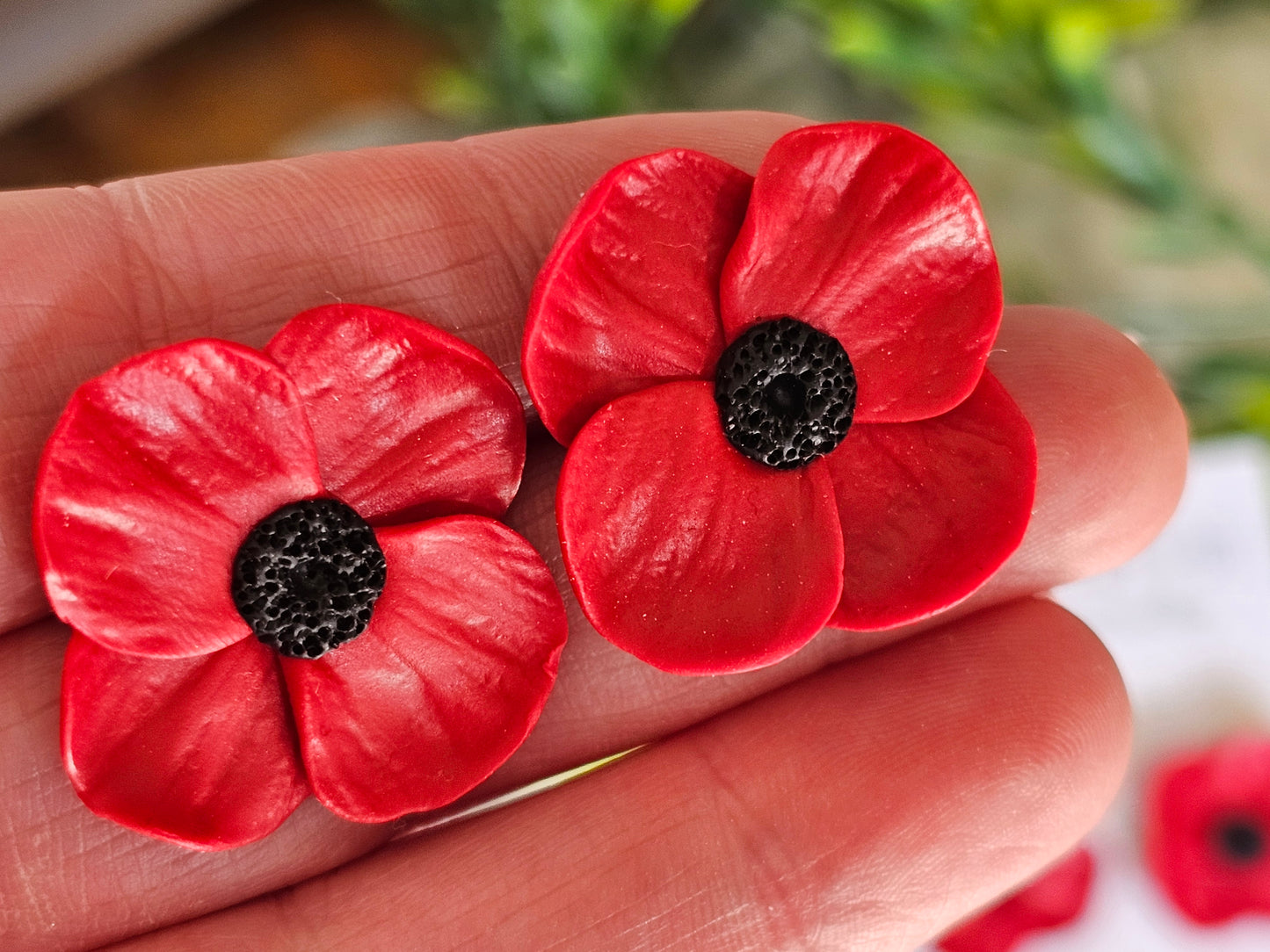 Poppy Large Stud Earrings