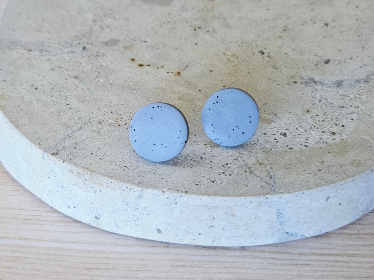 Contemporary Dot Earrings White