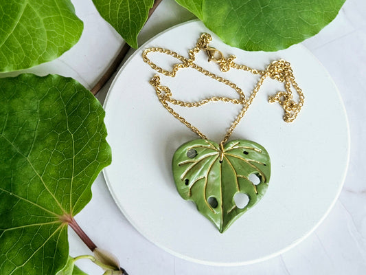 Kawakawa Gold Necklaces