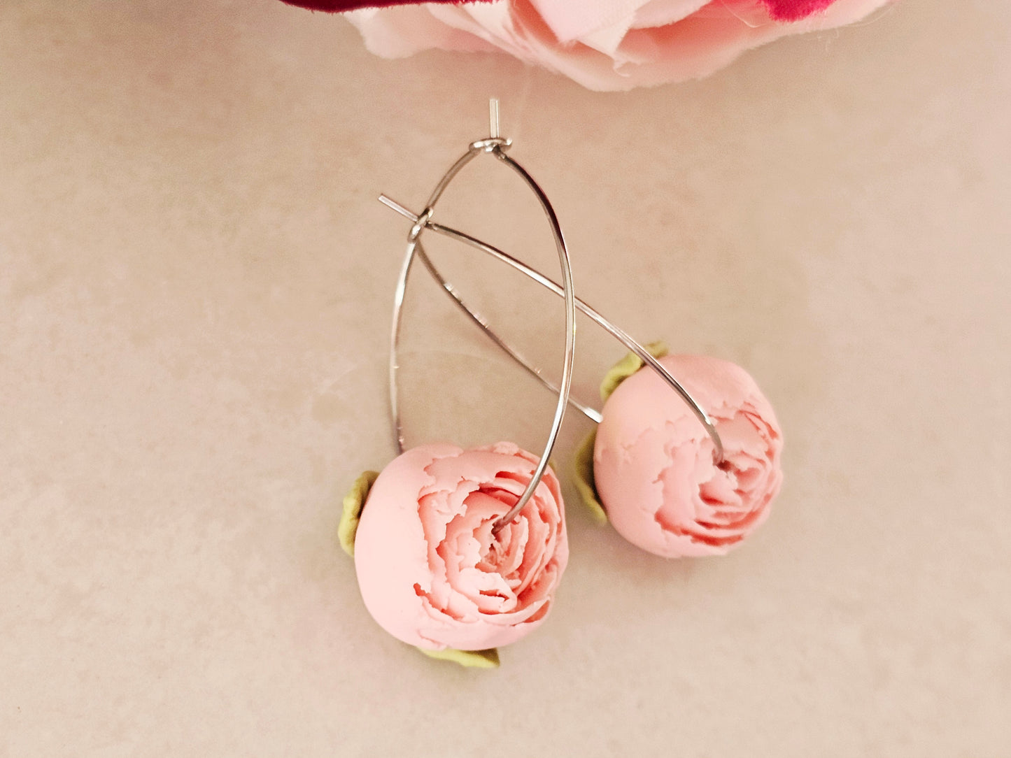 Peonies Dainty Hoops Pink