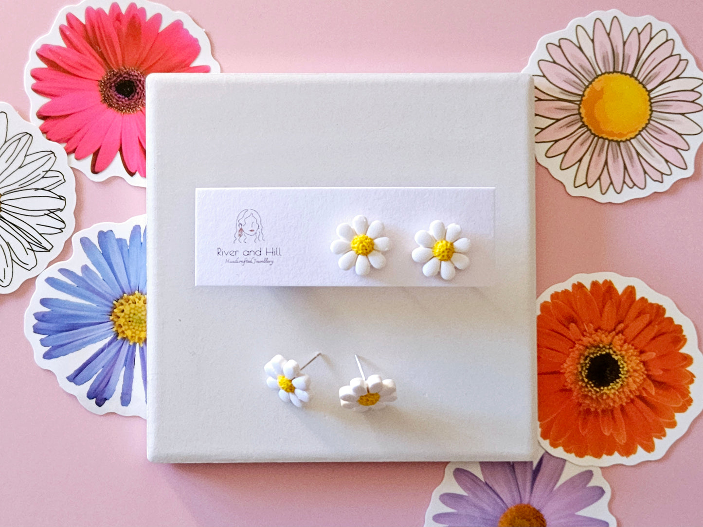 Girls Daisy Studs