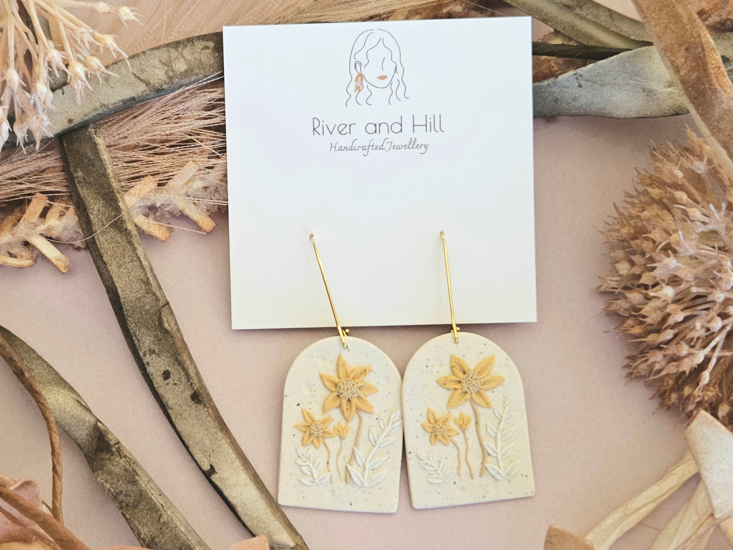 Flecked Floral Arch Earrings